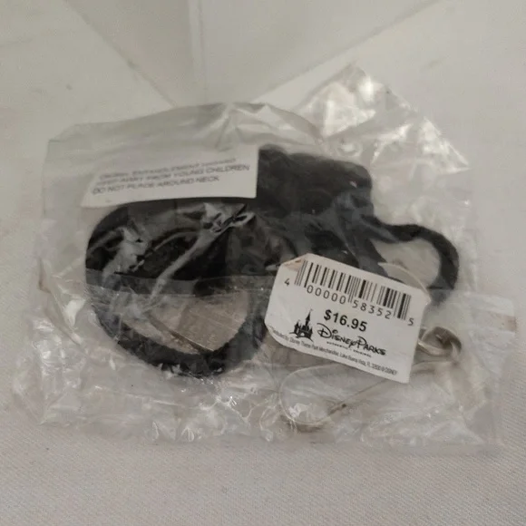 🏰Disney Pixar Finding Dory Exclusive Limited Edition Collecting Lanyard - Picture 4 of 5